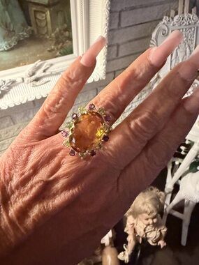 Gemstone ring